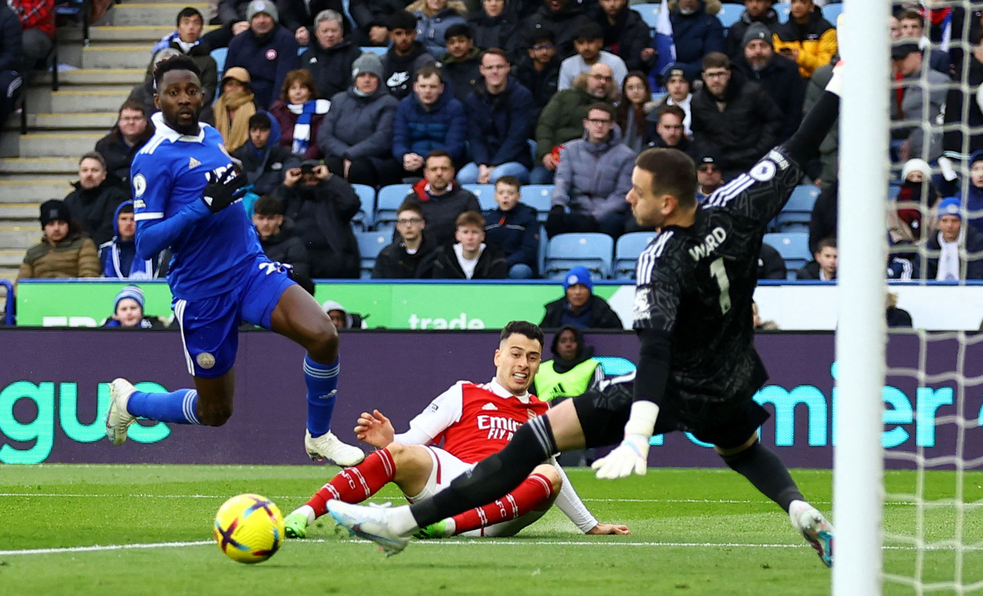 宁夏银川市金凤区发生4.2级地震 震源深度15千米.